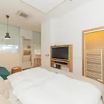 Destino City Apartments By Belmont Realty Апартаменты Задар