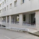 Destino City Apartments By Belmont Realty *