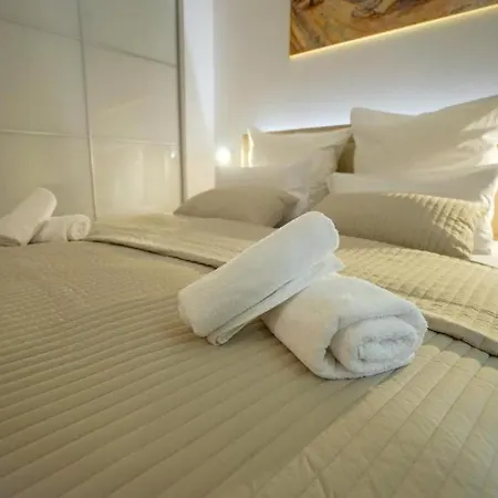 Destino City Apartments