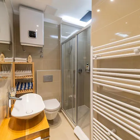 Destino By Belmont Realty