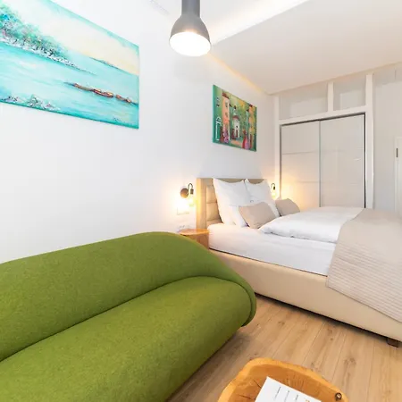 Destino By Belmont Realty