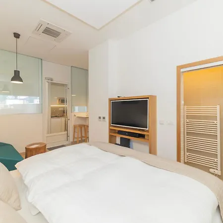 Destino By Belmont Realty Апартаменти Задар