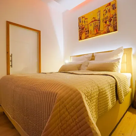 Destino By Belmont Realty